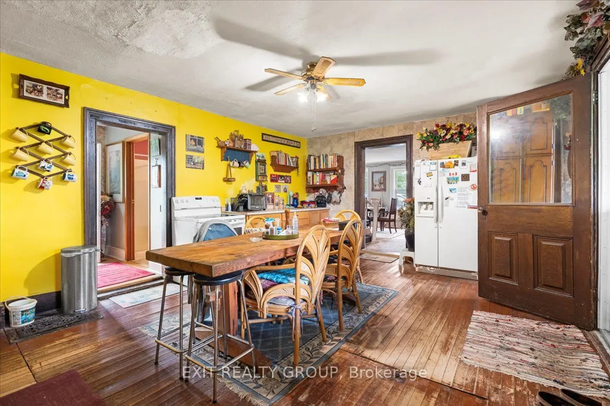 5546 Stirling-Marmora Road