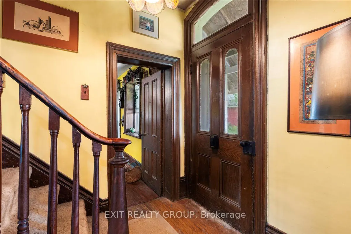 5546 Stirling-Marmora Road