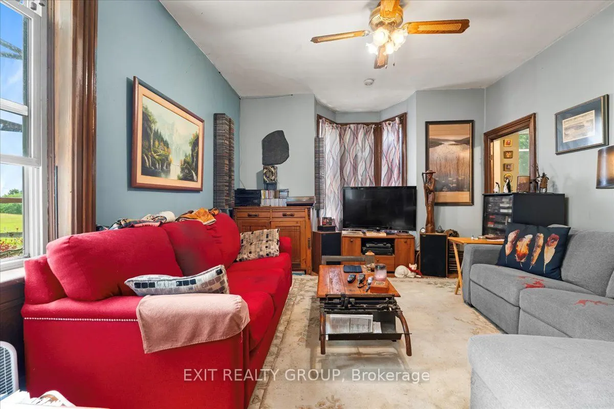 5546 Stirling-Marmora Road