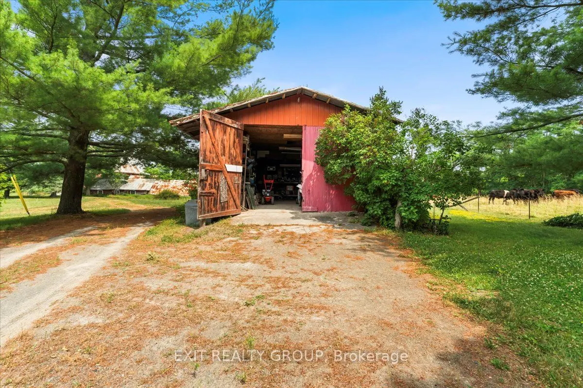 5546 Stirling-Marmora Road