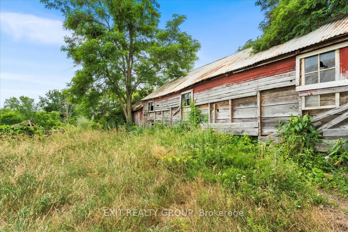 5546 Stirling-Marmora Road