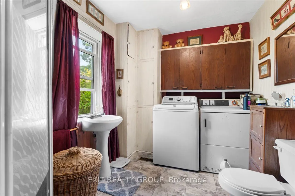 5546 Stirling-Marmora Road