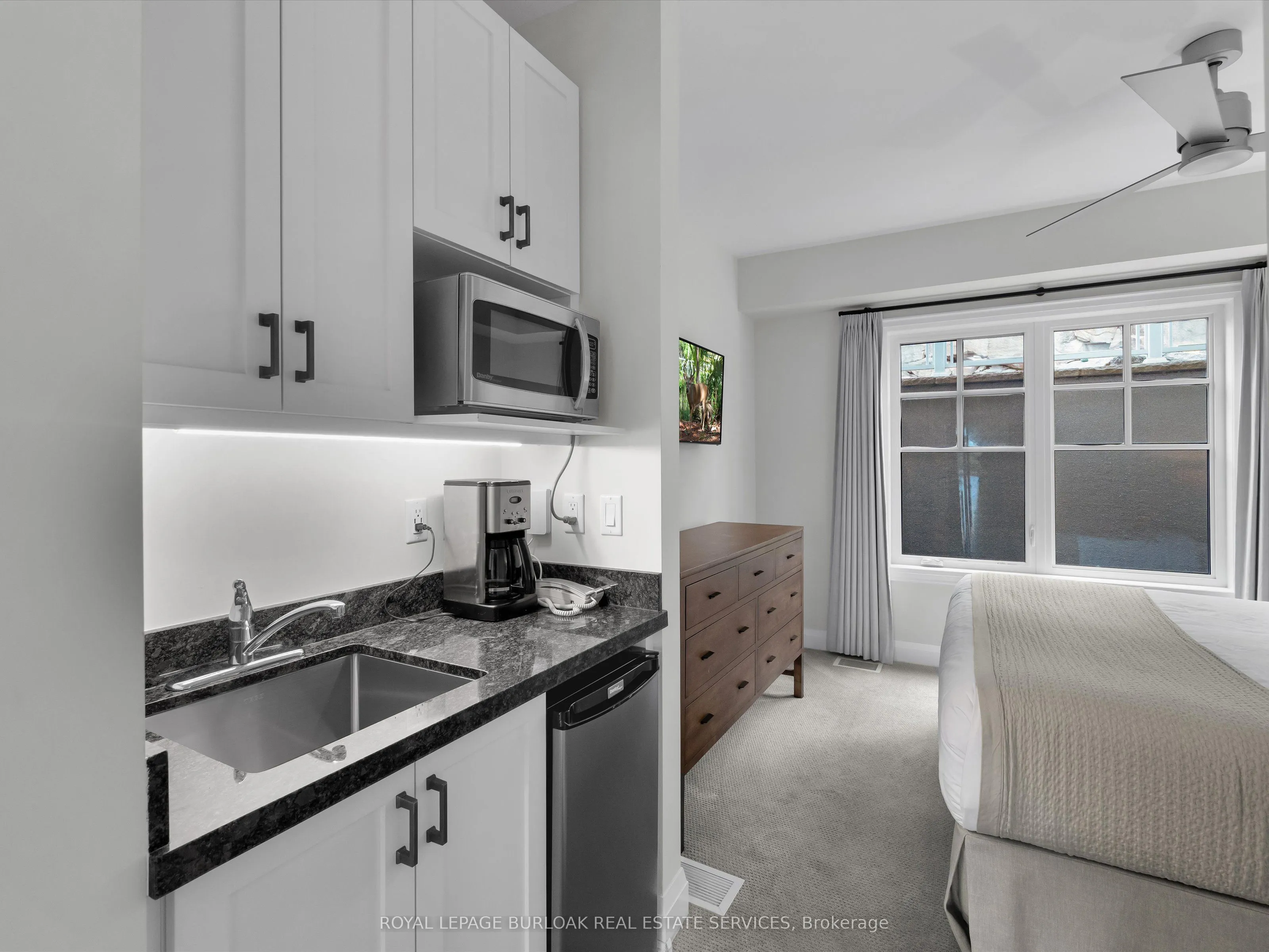 1869 Muskoka 118 Road W, #BTW -101