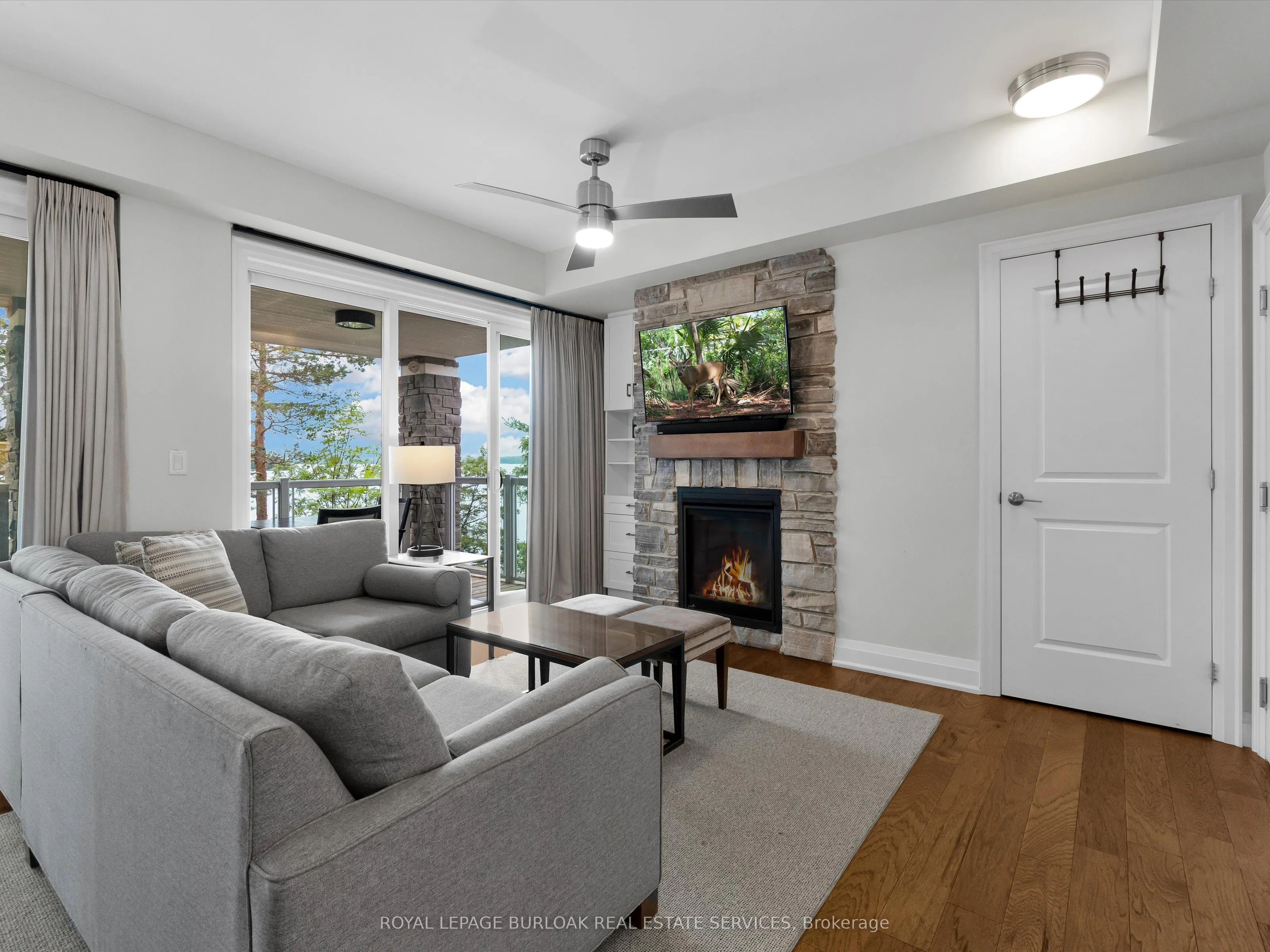 1869 Muskoka 118 Road W, #BTW -101