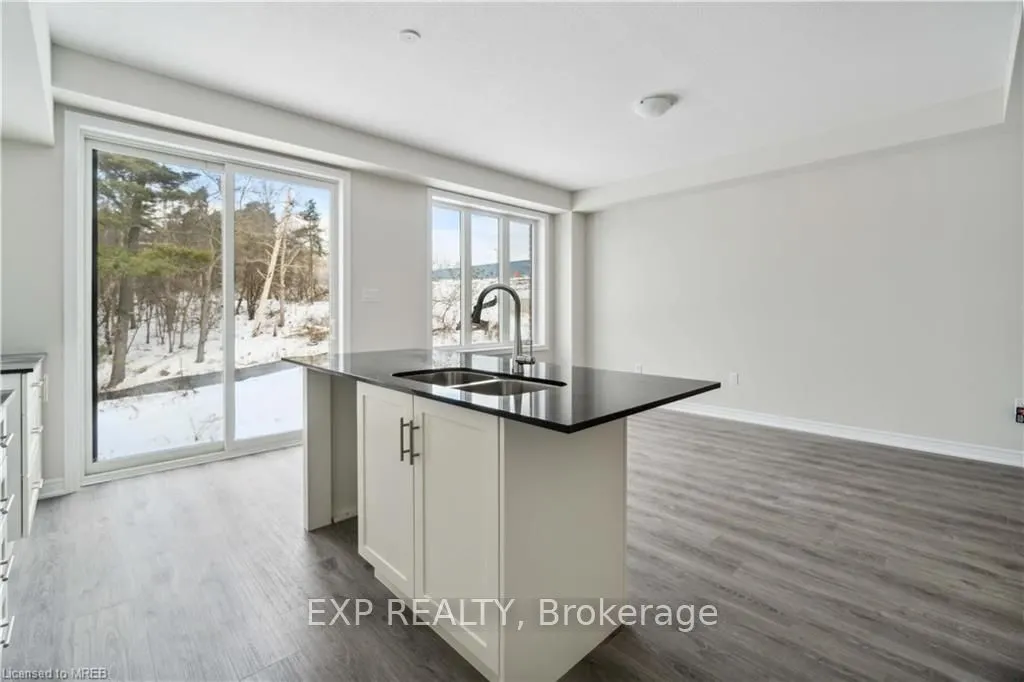 10 Birmingham Drive, #62