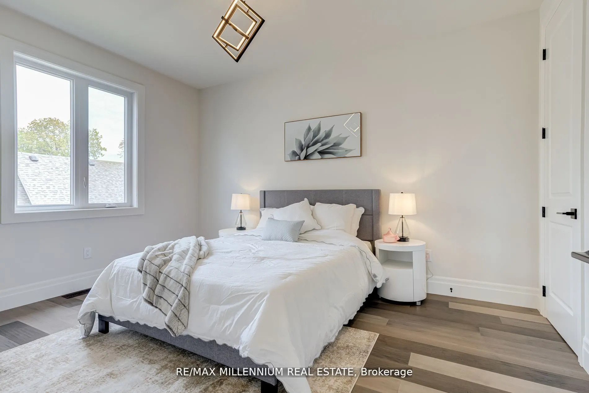 115 Villeneuve Drive