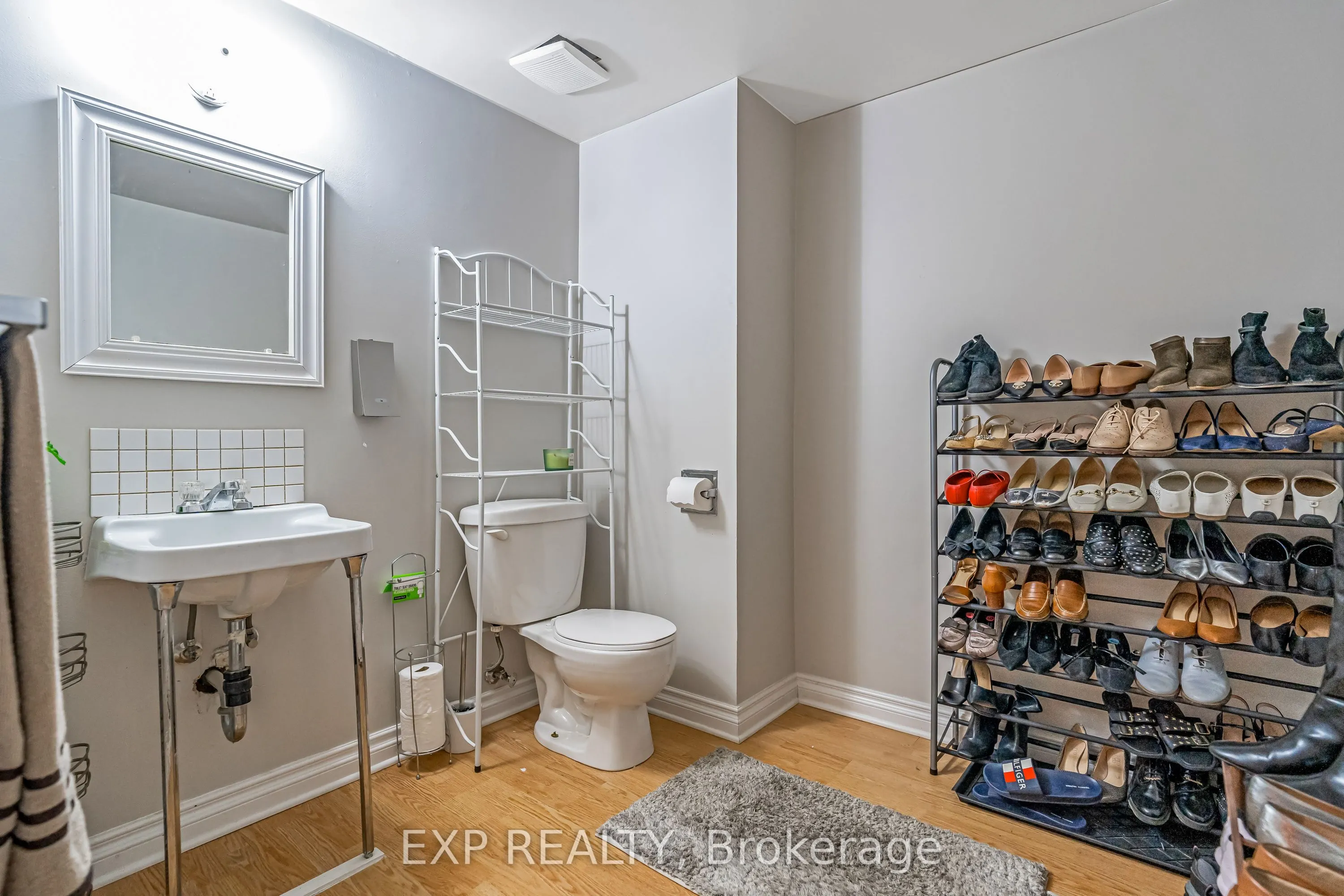 3136 Stockton Drive, #117