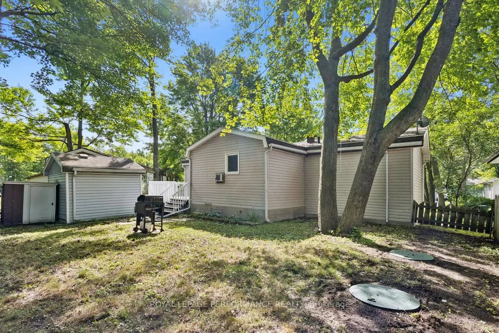 6583 Vista John Private