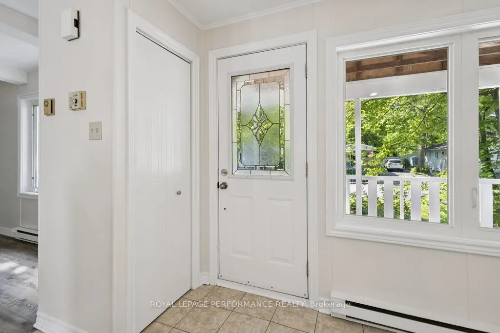 6583 Vista John Private