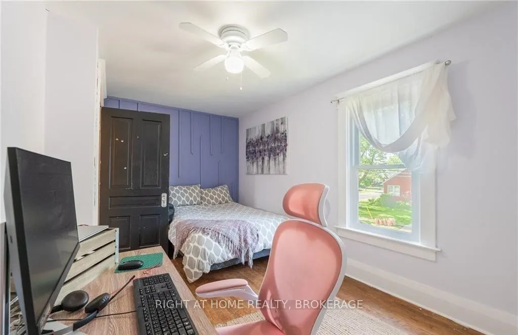129 FOREST Avenue