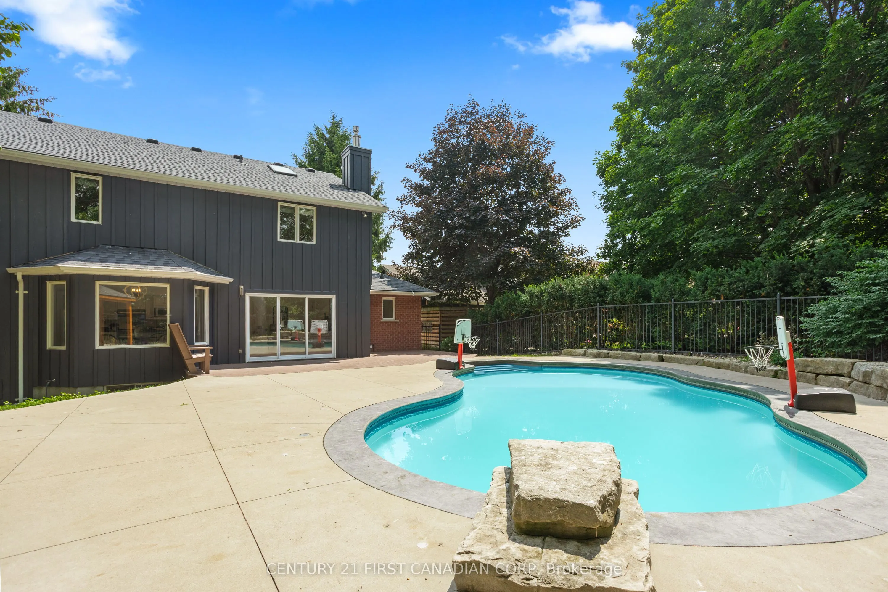 126 Parkview Drive