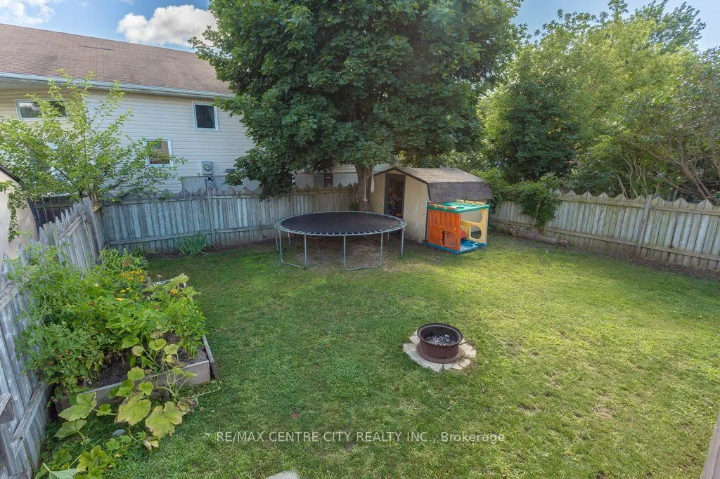 55 Melanie Drive E