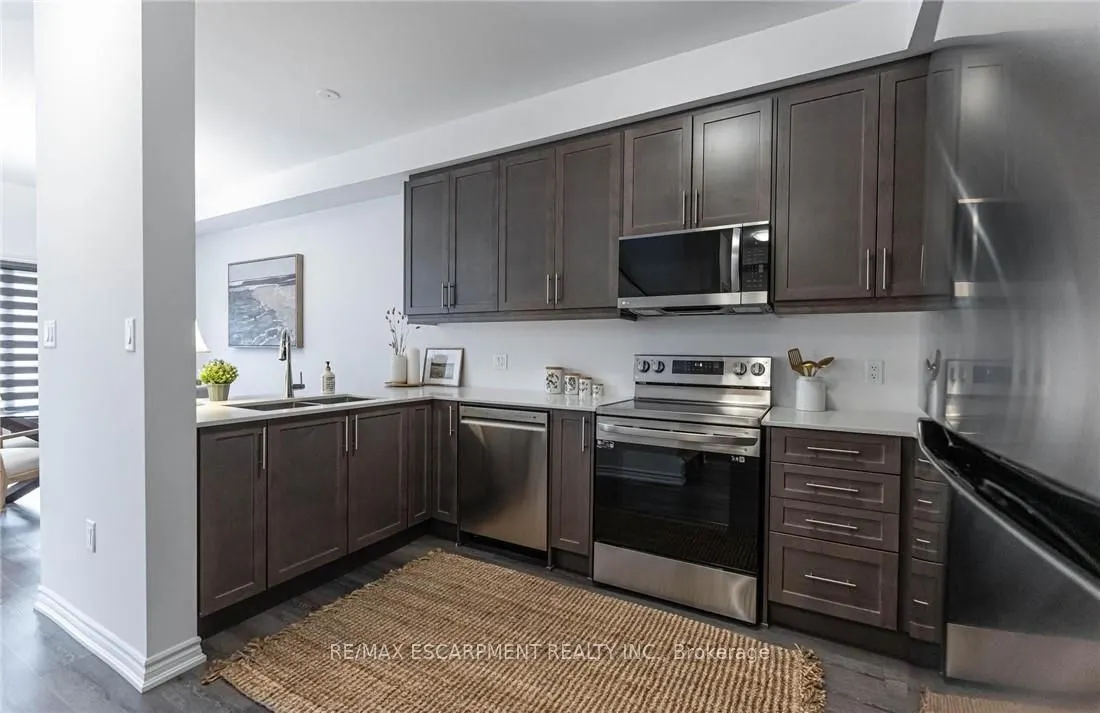 61 Soho Street, #85