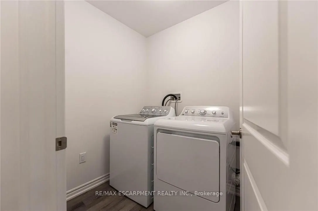 61 Soho Street, #85