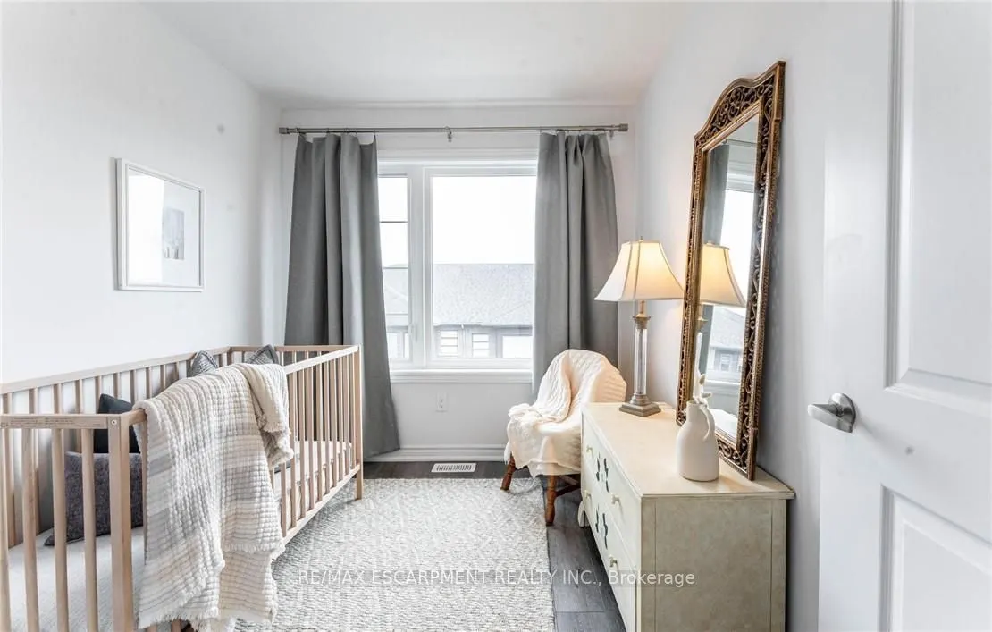 61 Soho Street, #85