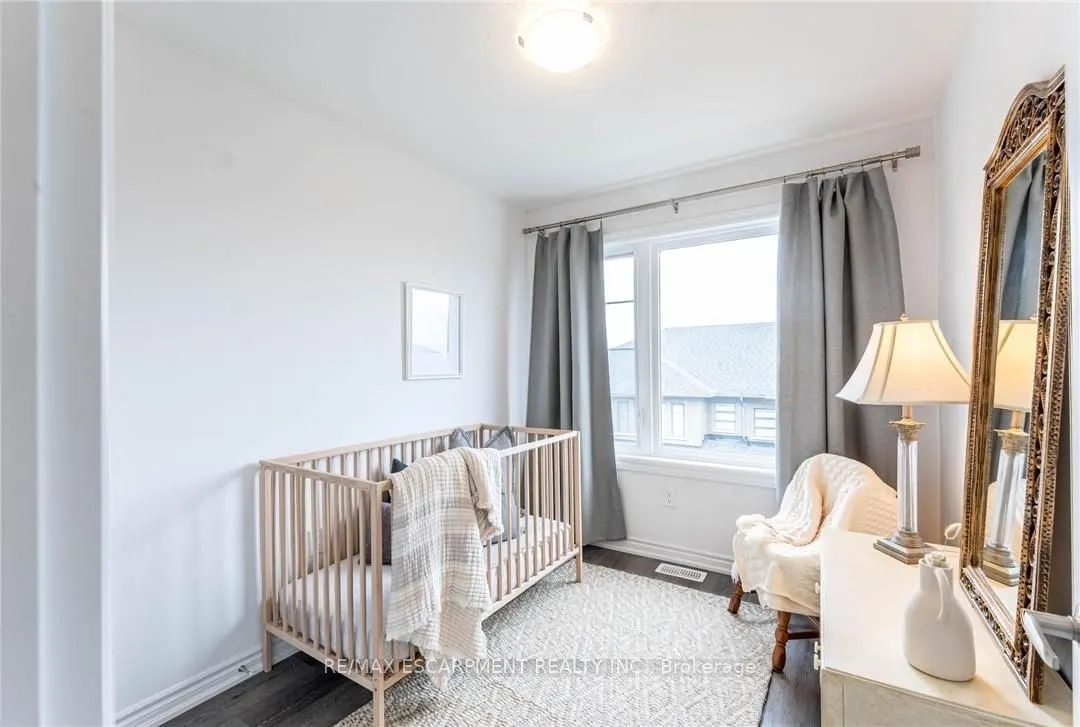 61 Soho Street, #85