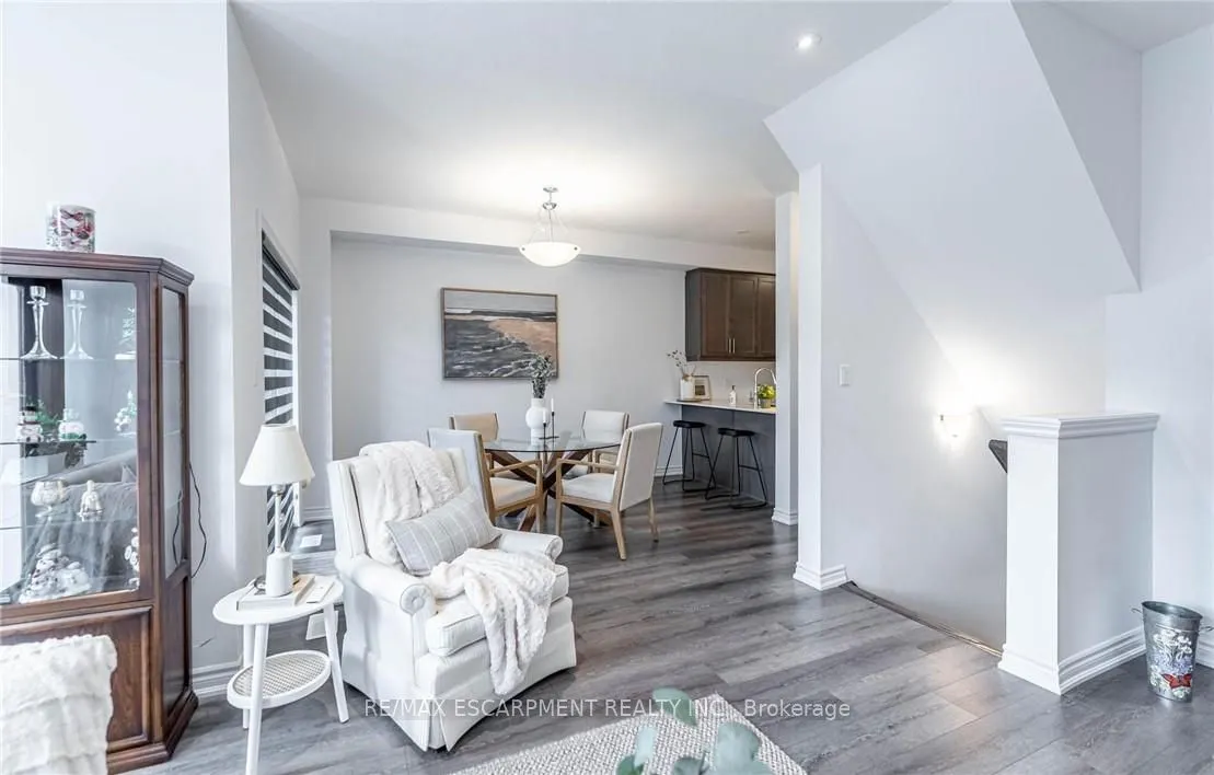 61 Soho Street, #85