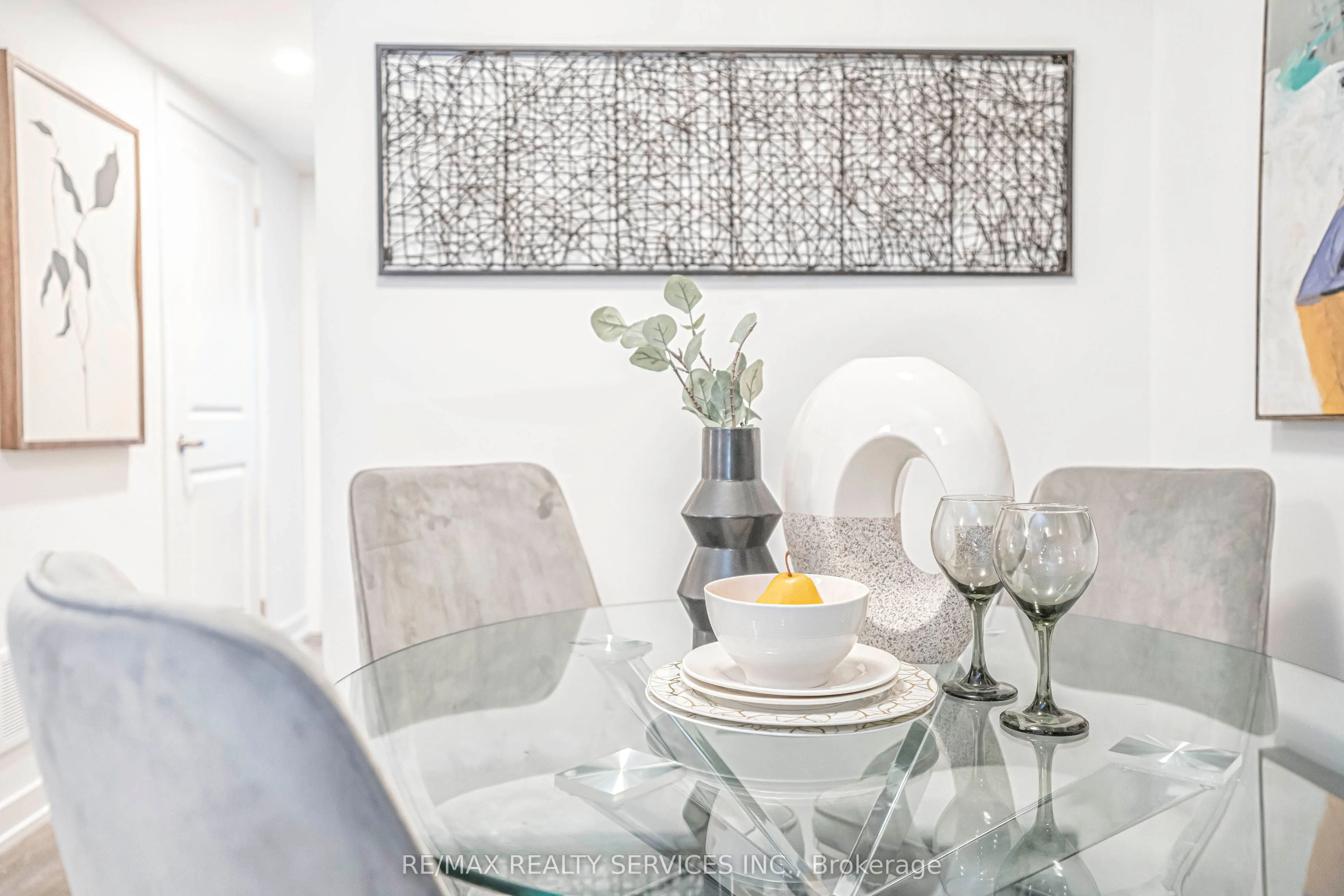205 West Oak Trail, #32