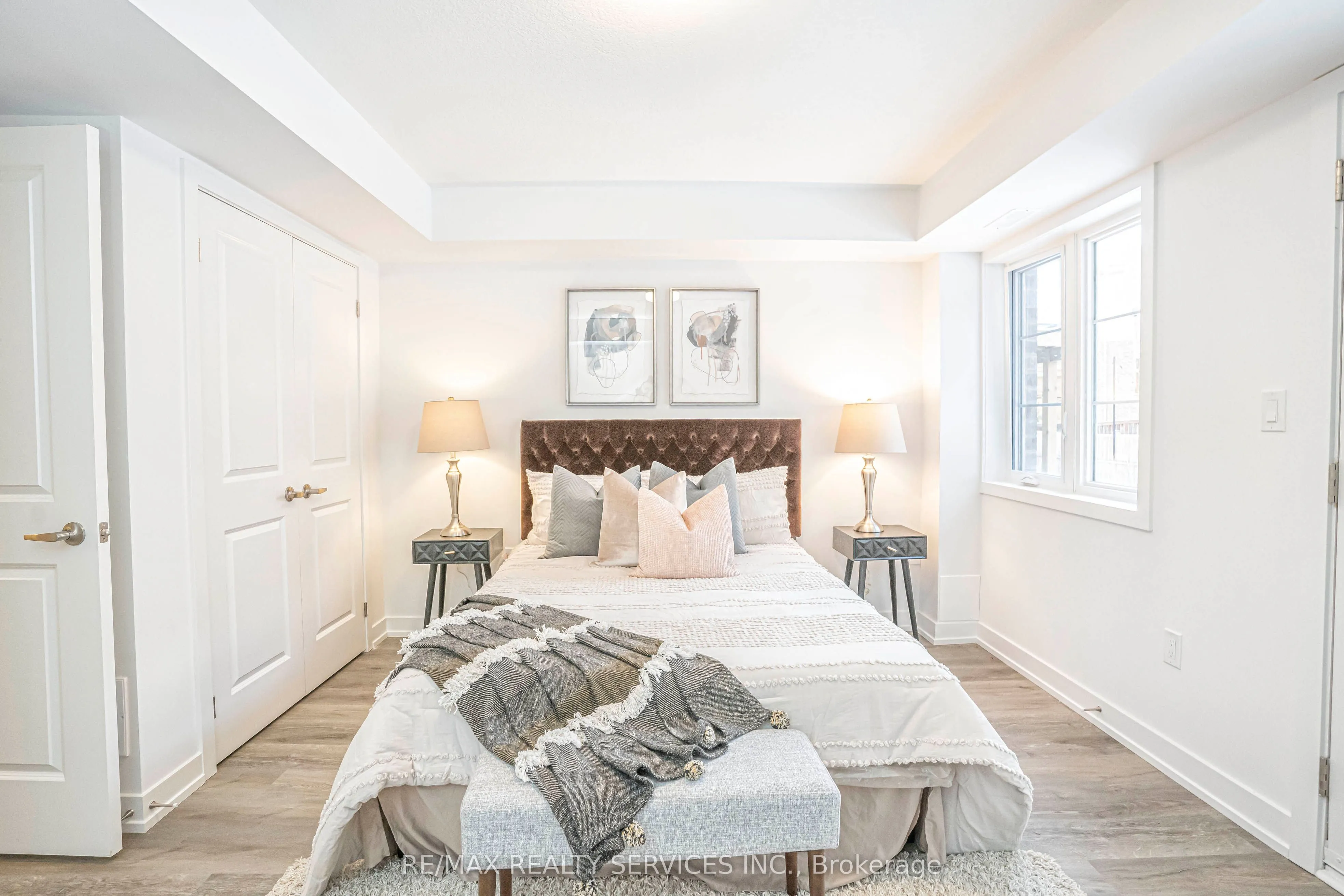 205 West Oak Trail, #32