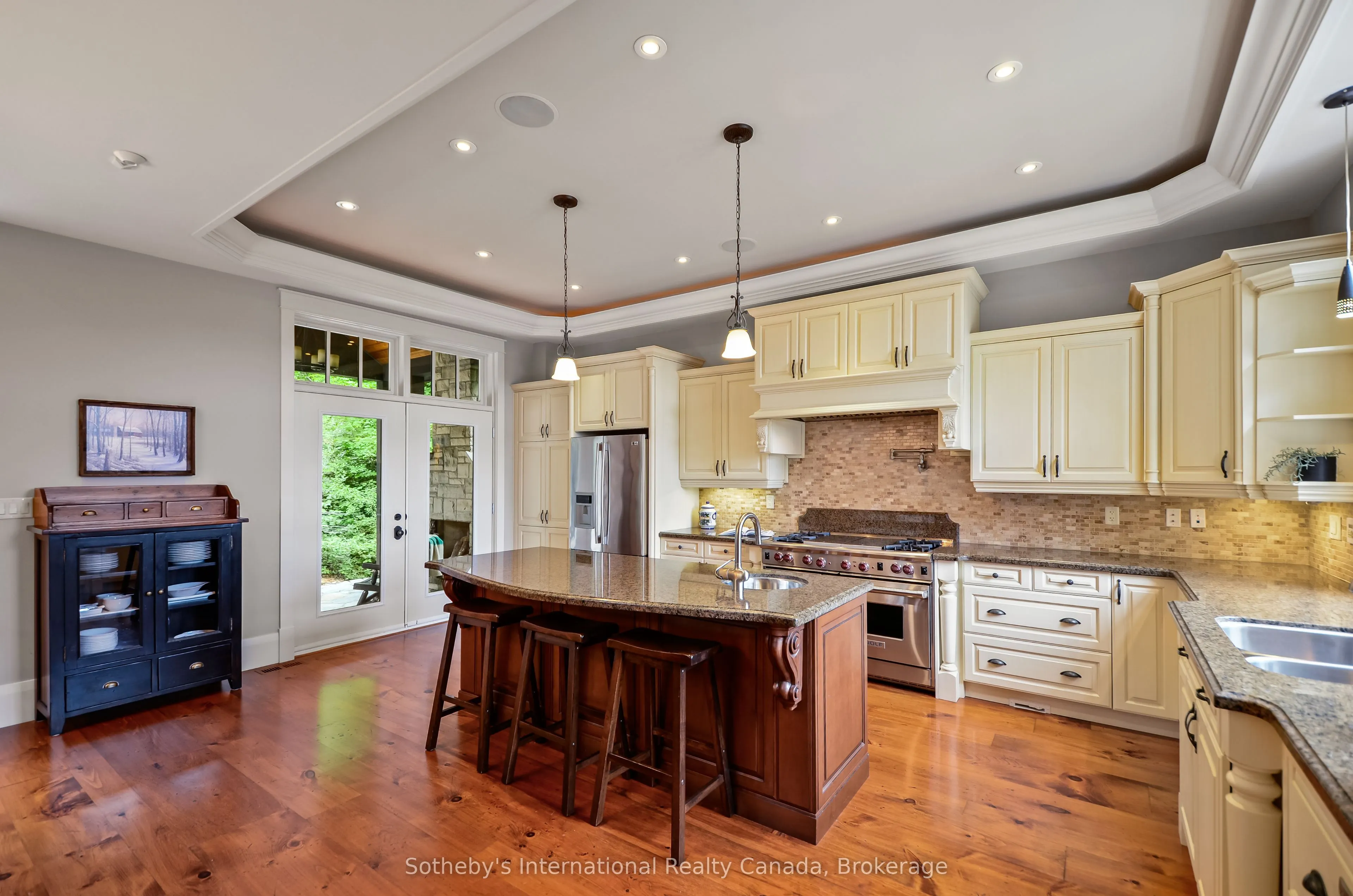 108 Hemlock Court