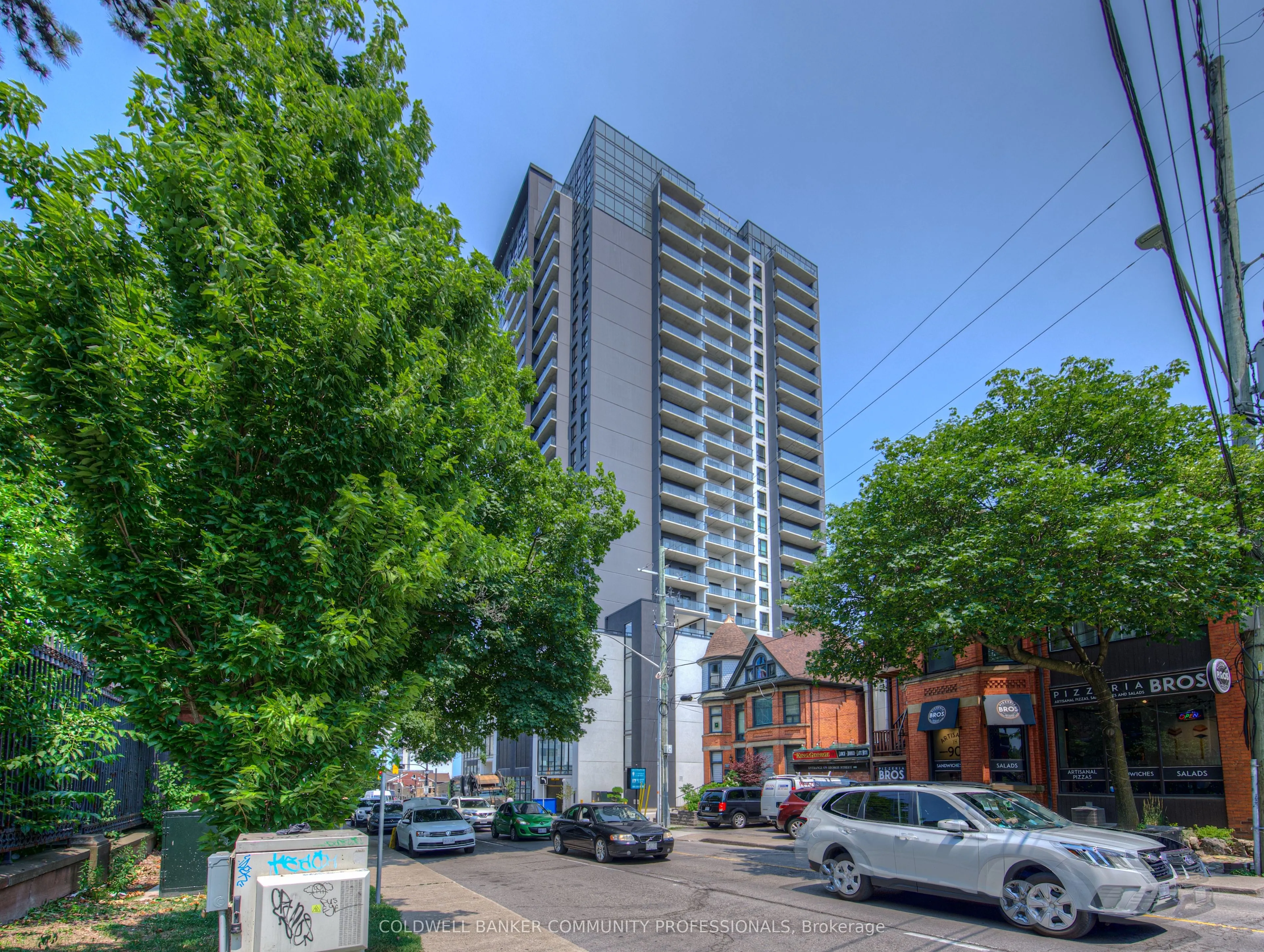 15 Queen Street S, #905