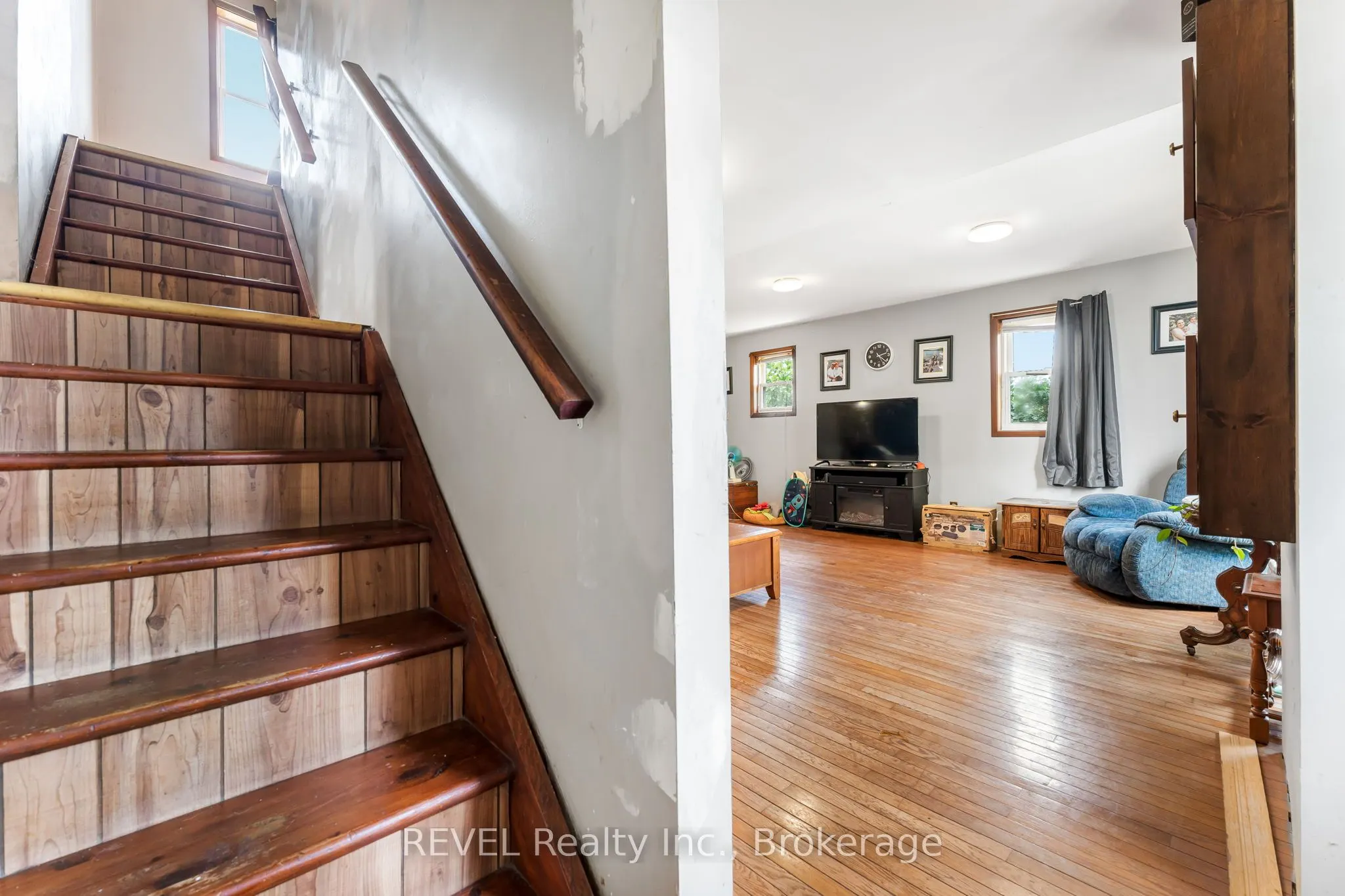 1032 Elm Street