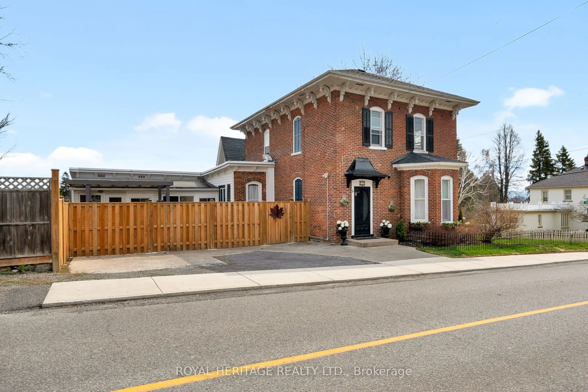 33 Kingsley Avenue