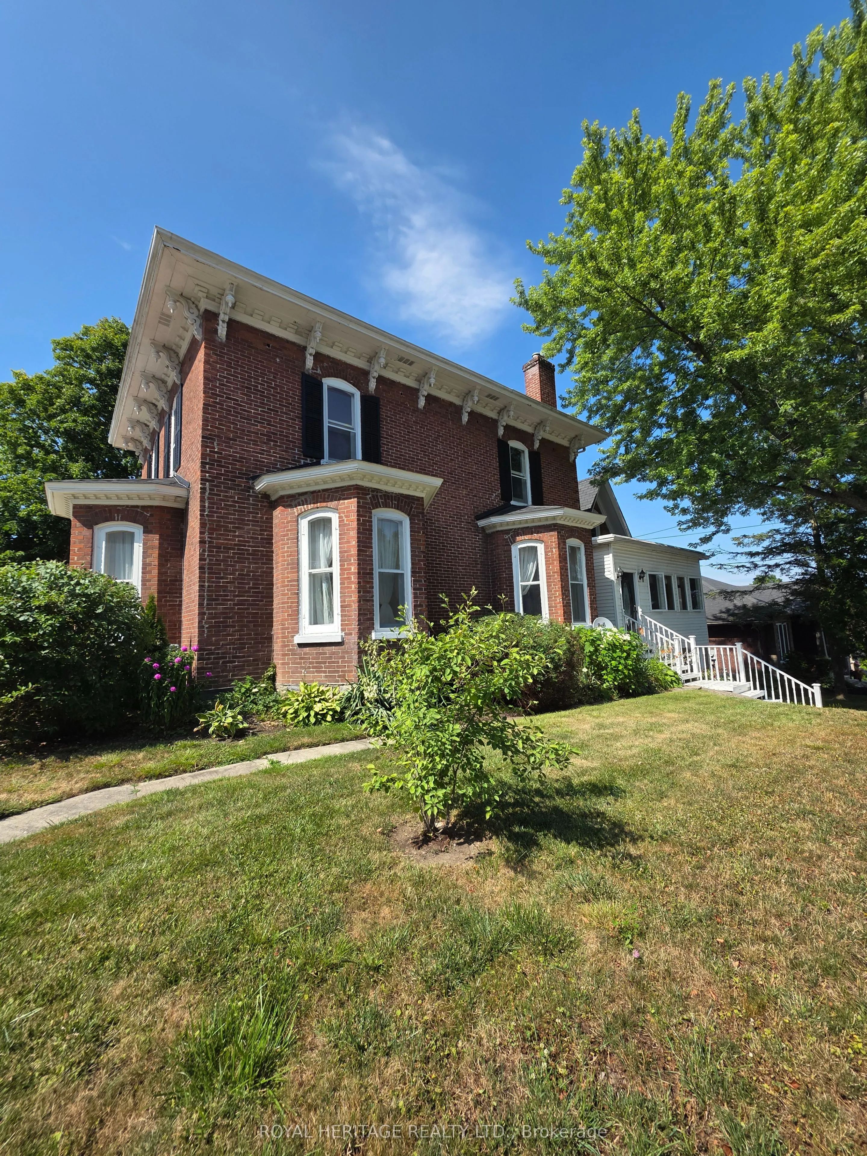 33 Kingsley Avenue