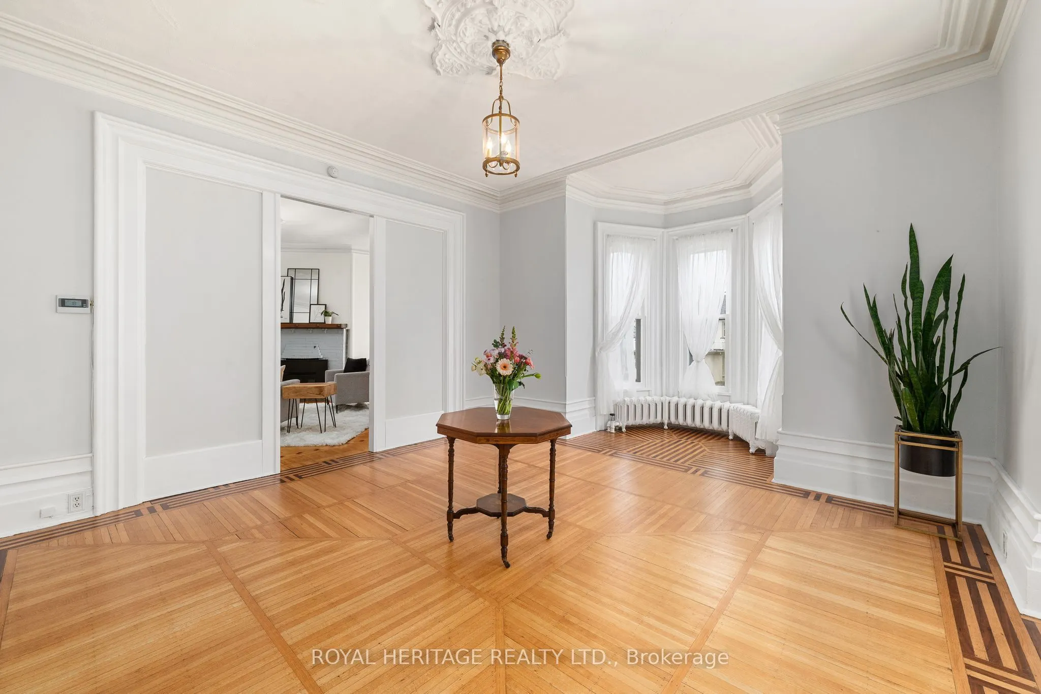 33 Kingsley Avenue