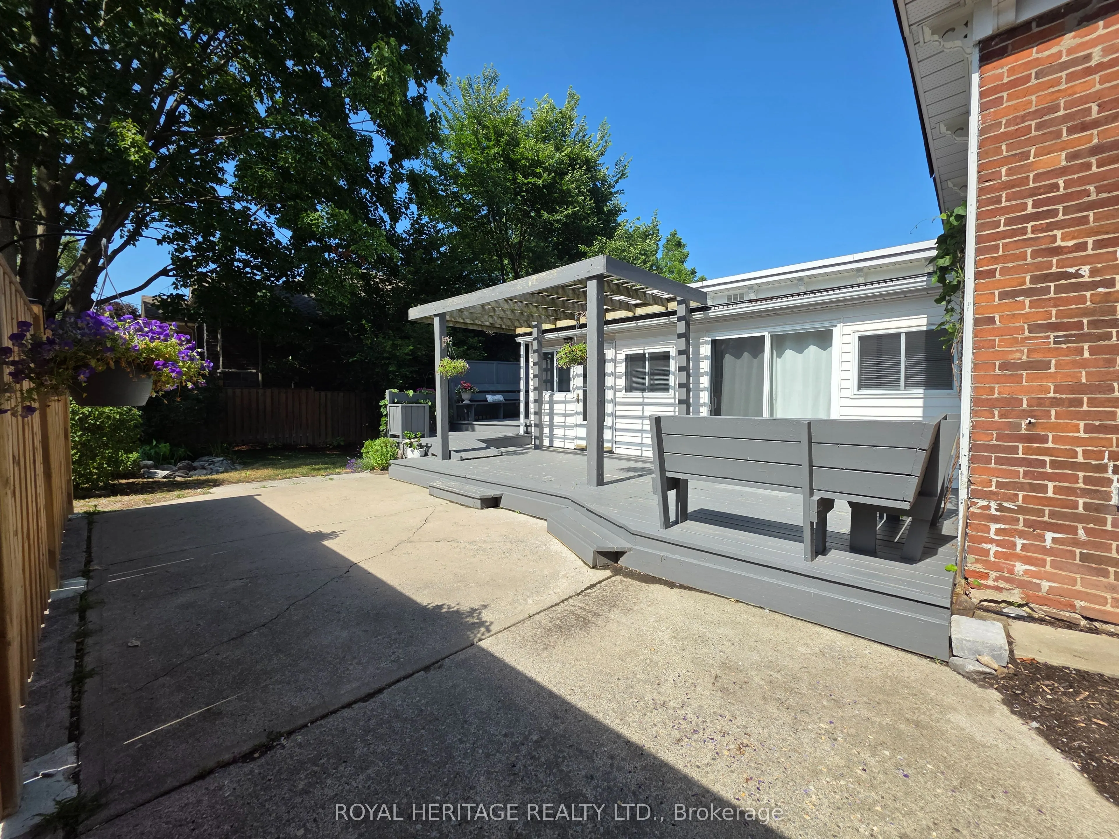 33 Kingsley Avenue