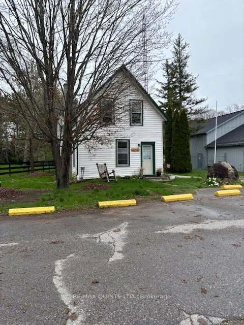 911-913 County Road 13