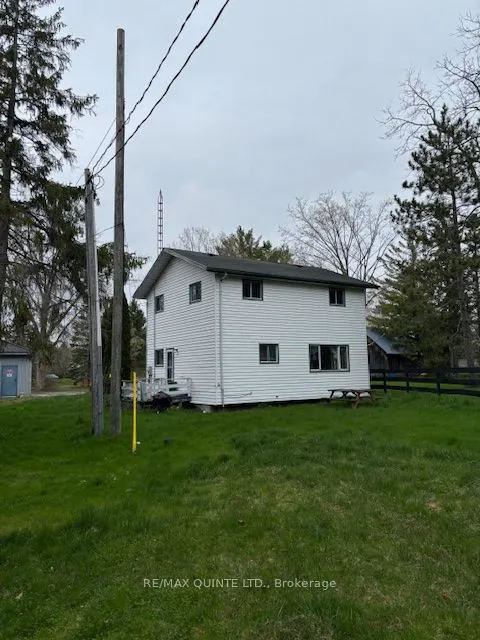 911-913 County Road 13