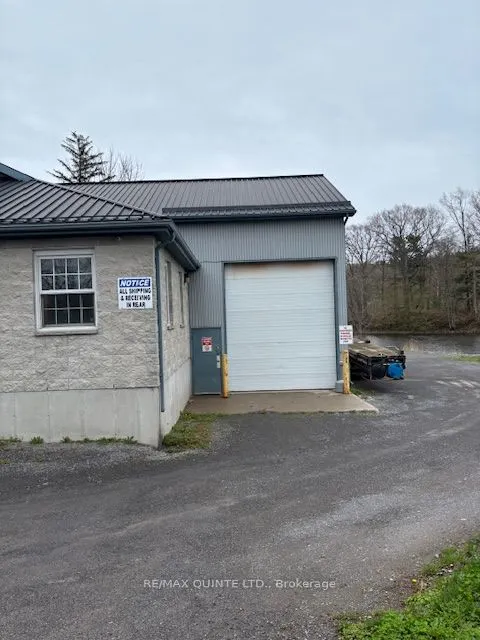 911-913 County Road 13