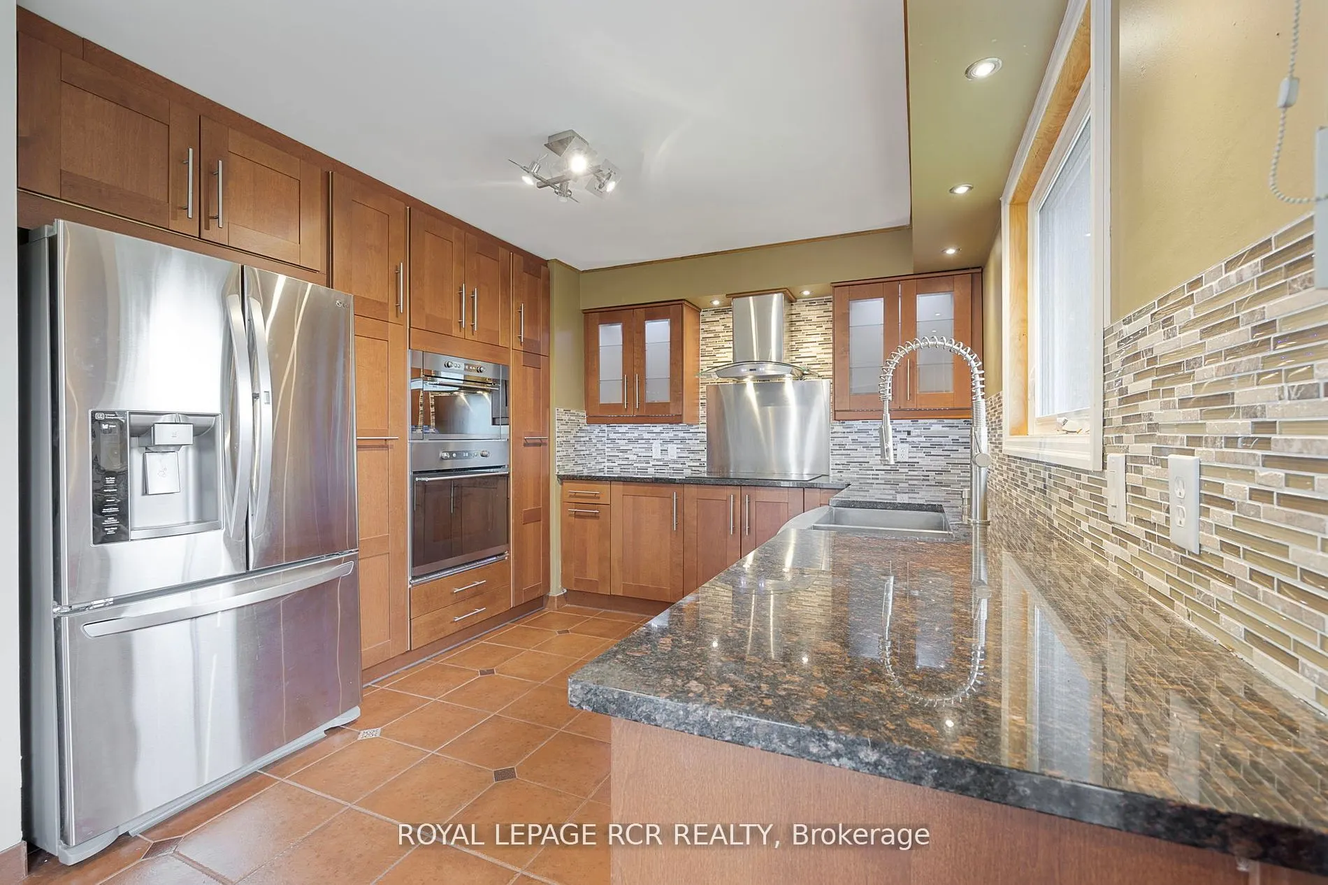 487072 30th Side Road