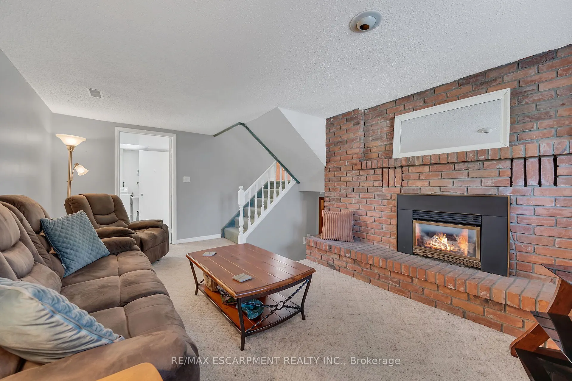 110 Ayr Street