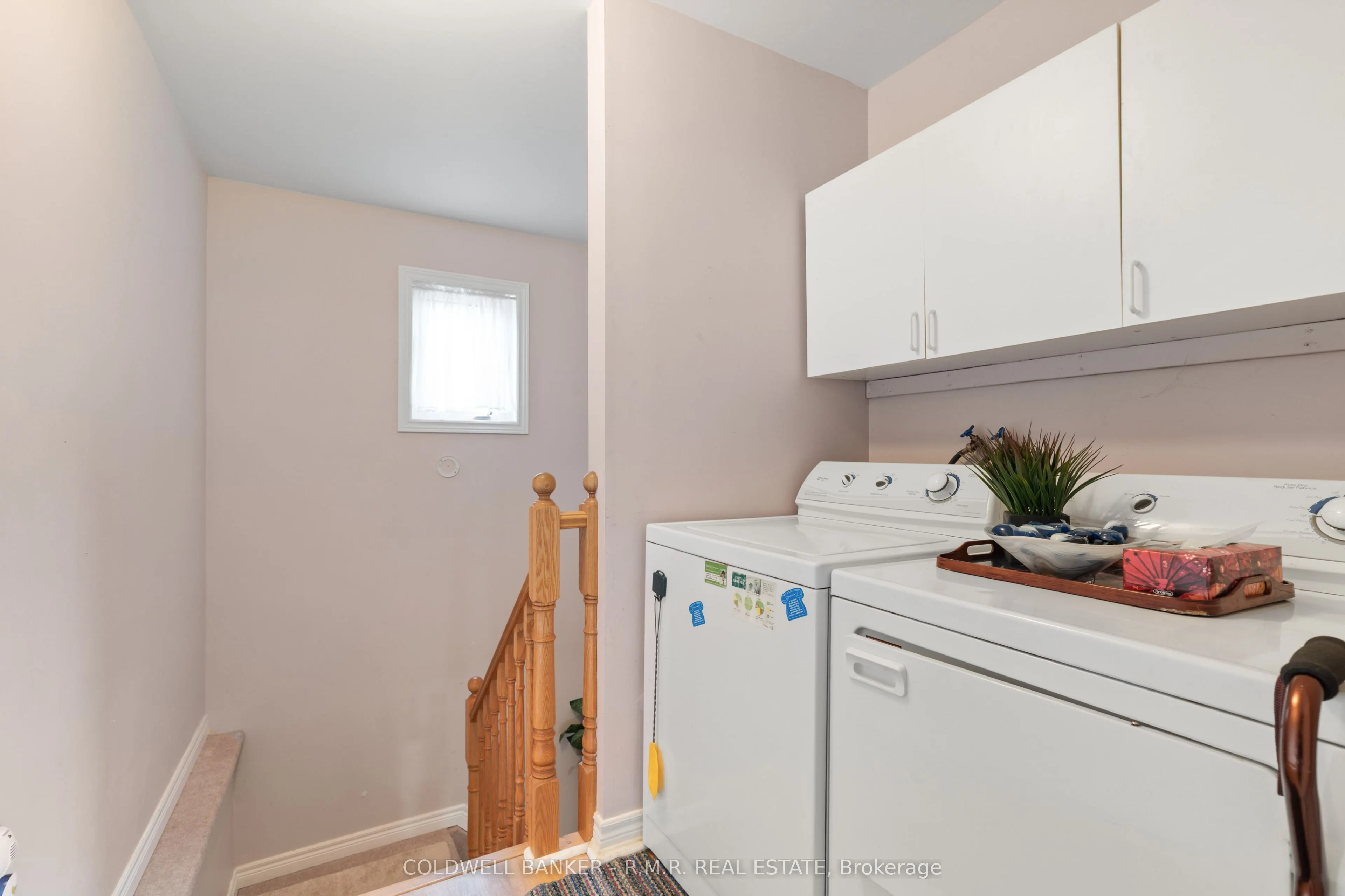 7 Eakins Crescent