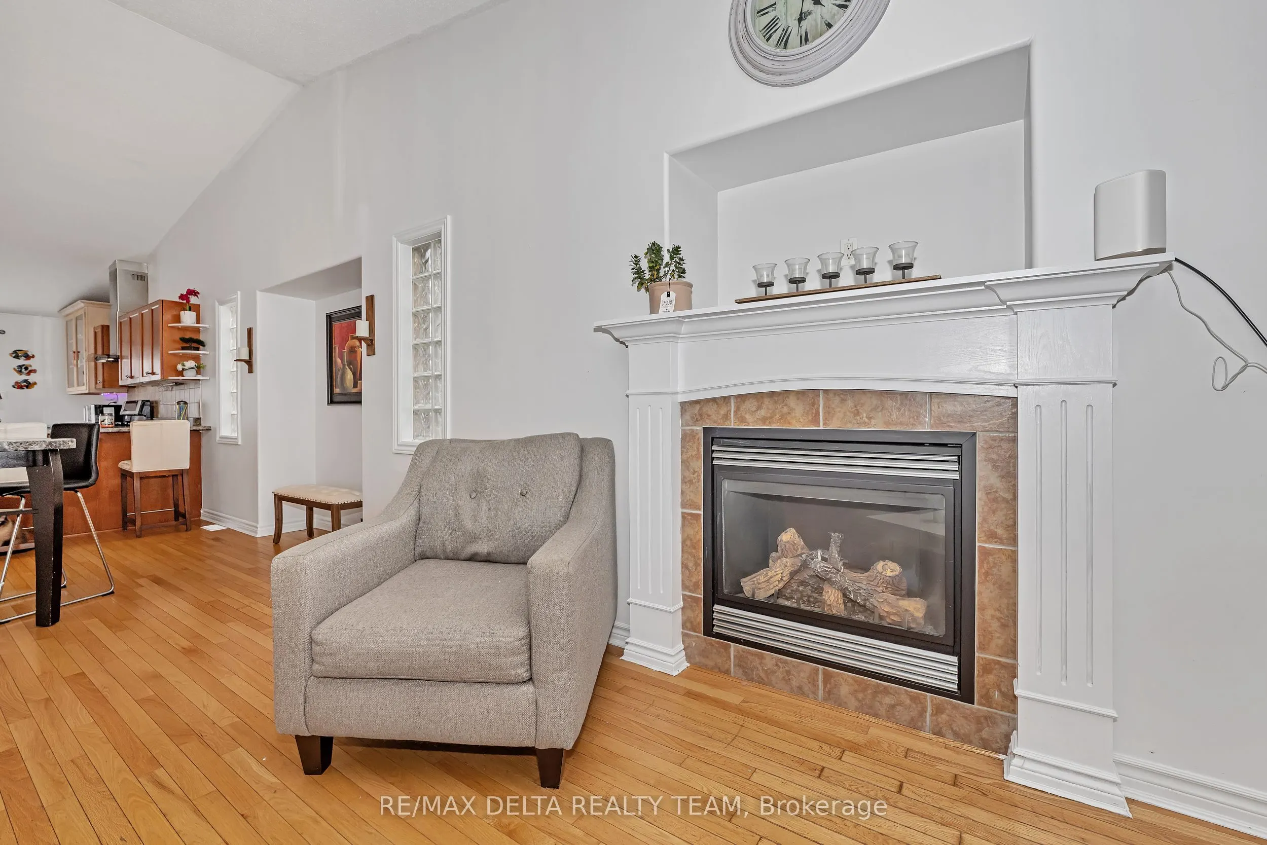 400 Centenaire Street