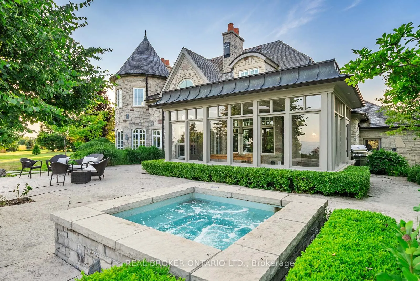 37 Bellavista Drive
