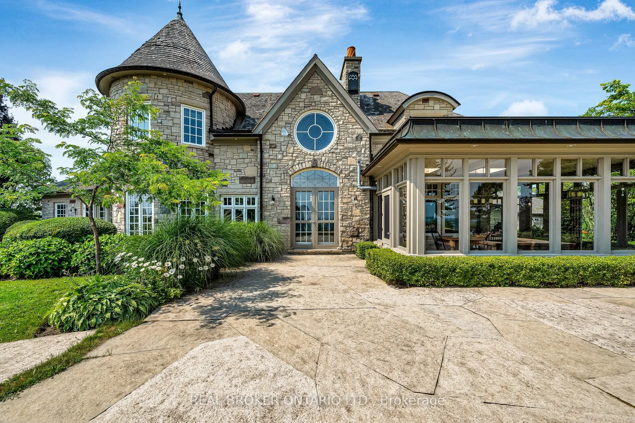 37 Bellavista Drive