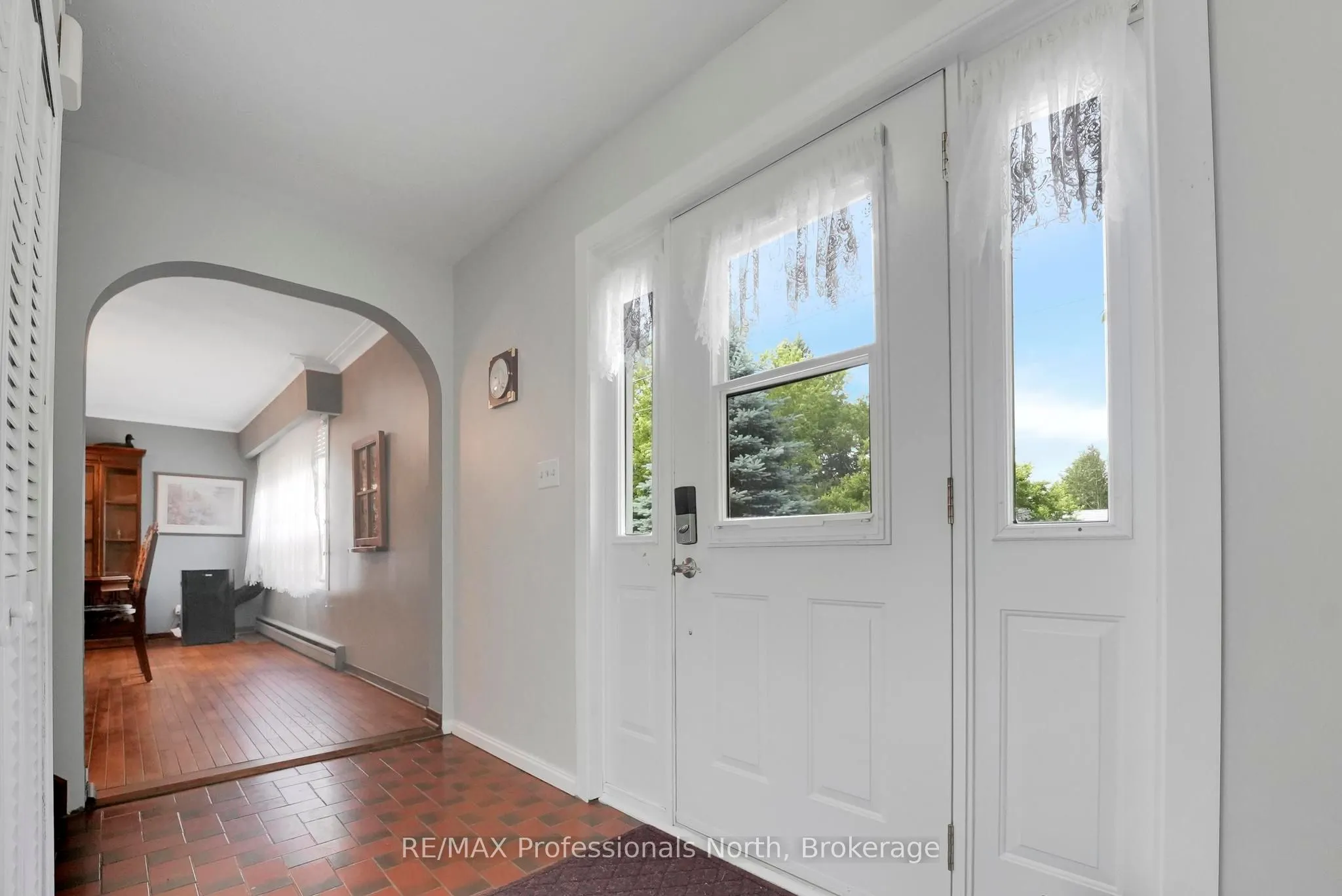 10 Stouffer Street