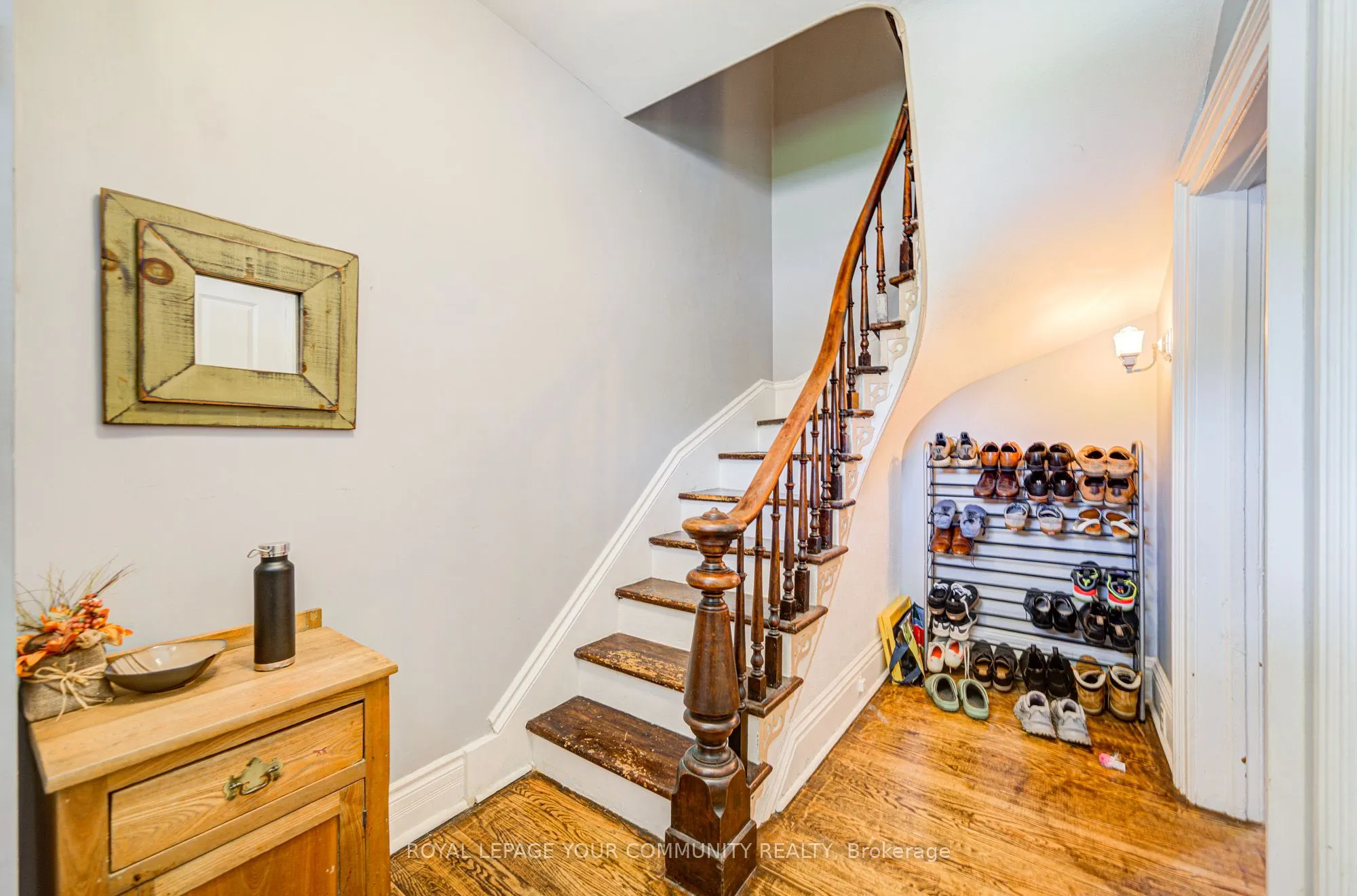 83 Concession Street