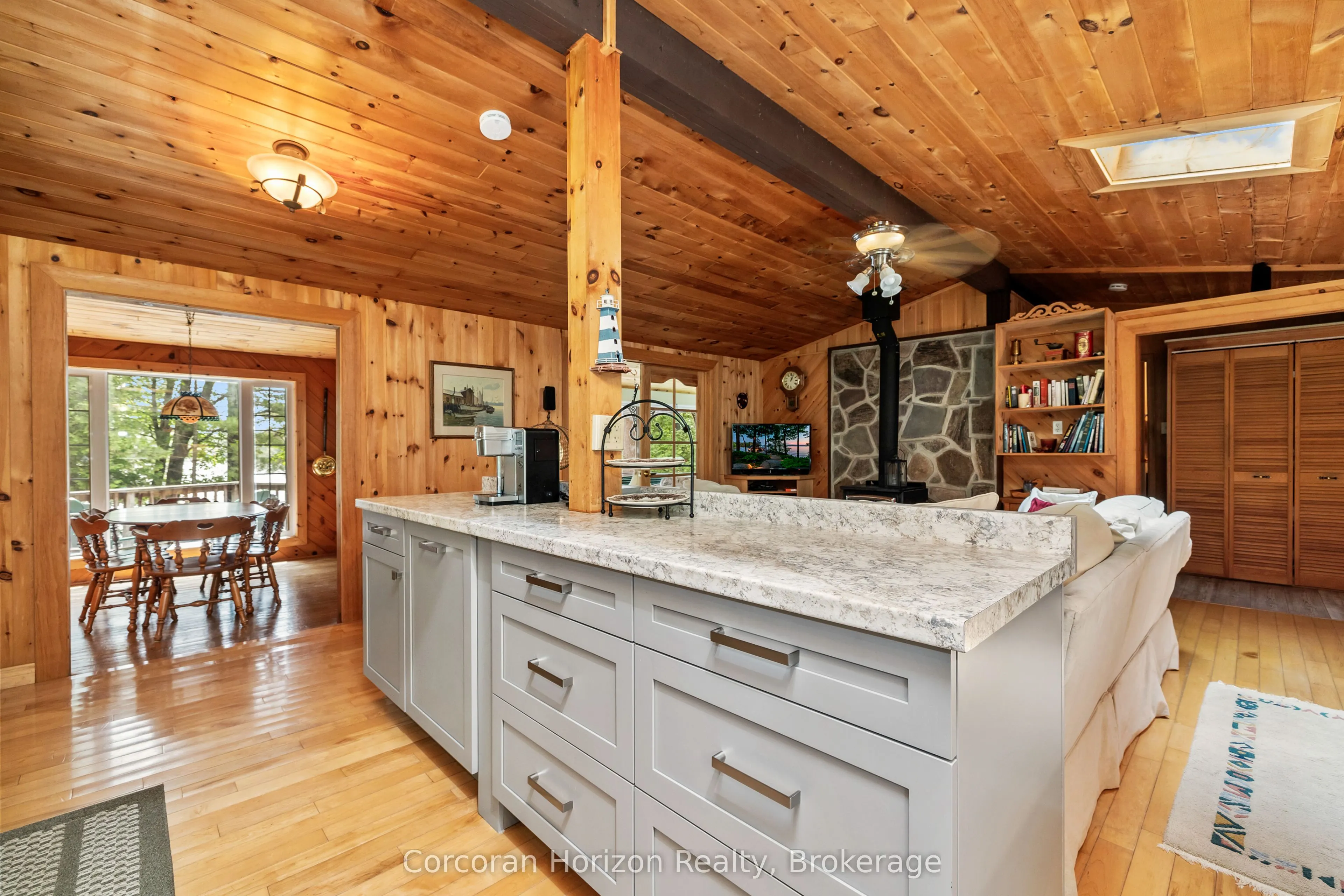 162 WINDING Way