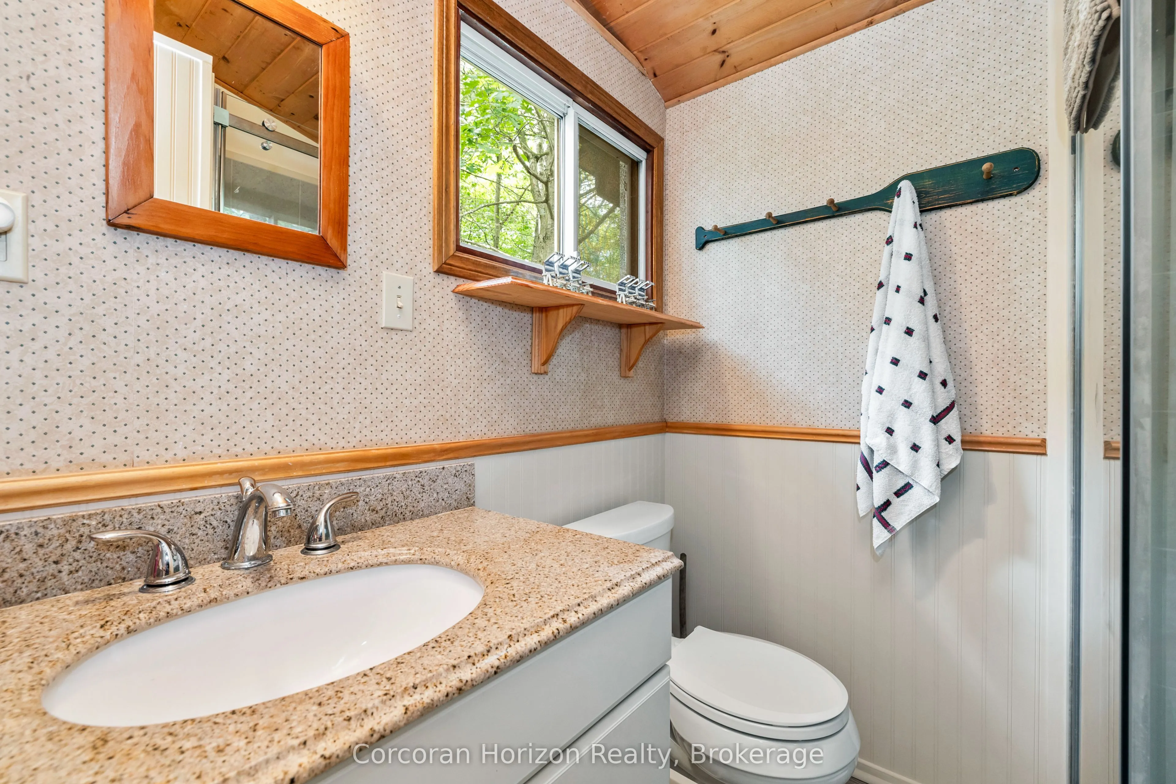 162 WINDING Way