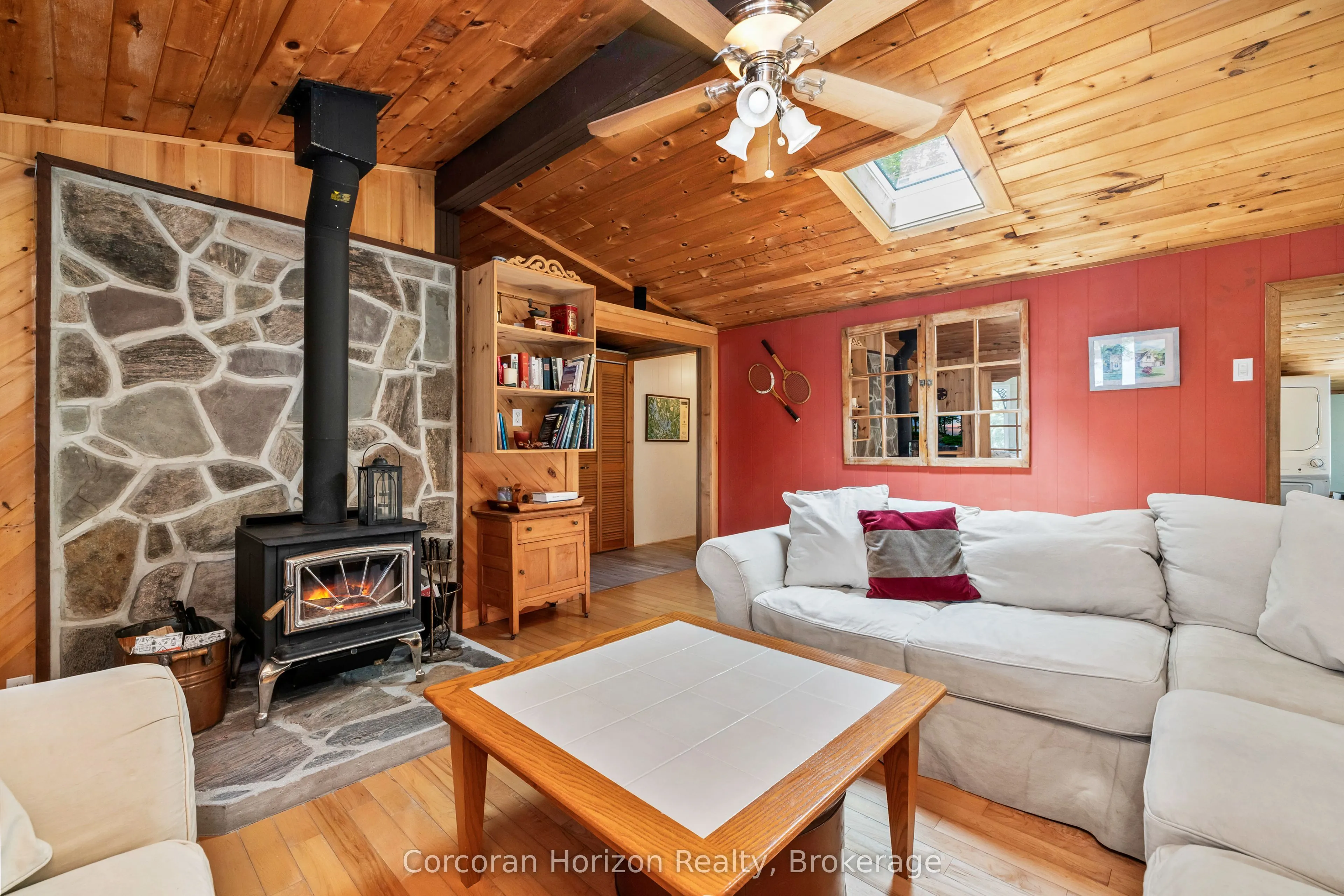 162 WINDING Way