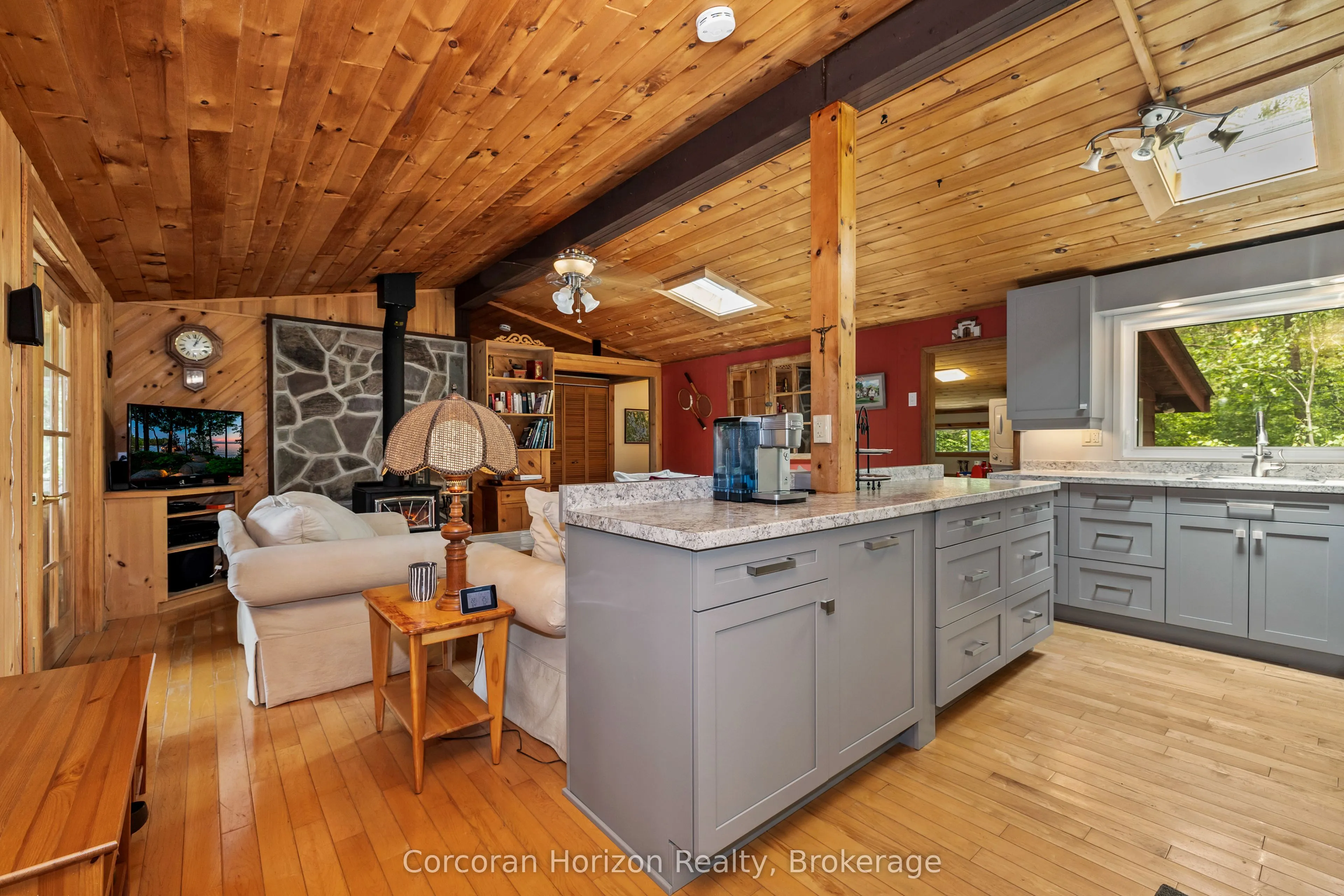 162 WINDING Way