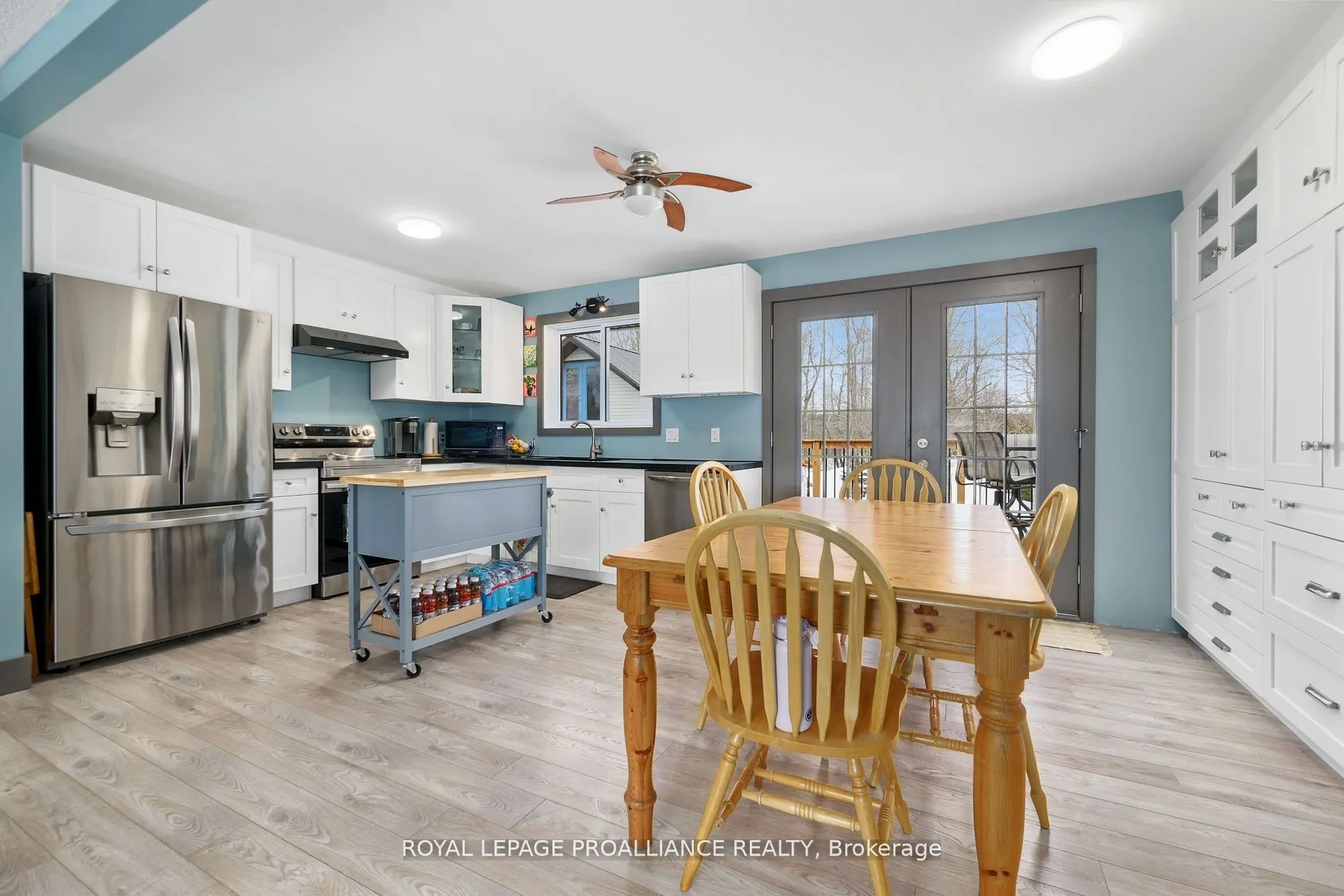 22 Butler Street W