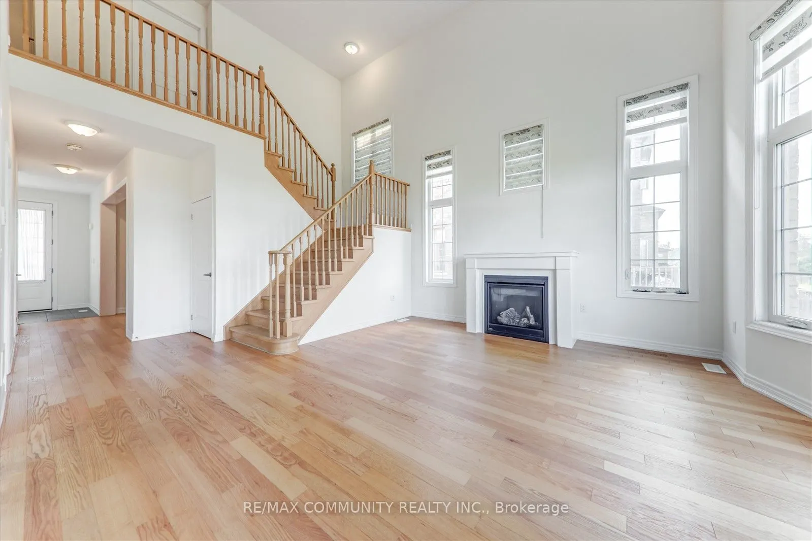 39 Summer Breeze Drive