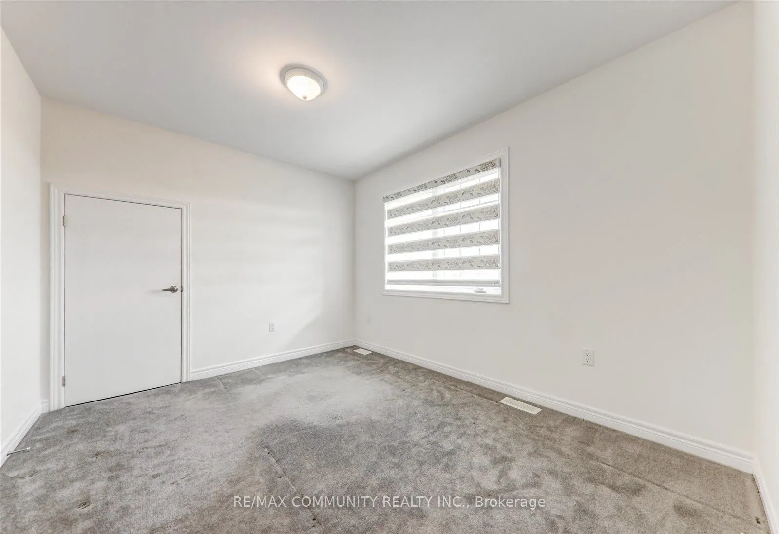 39 Summer Breeze Drive