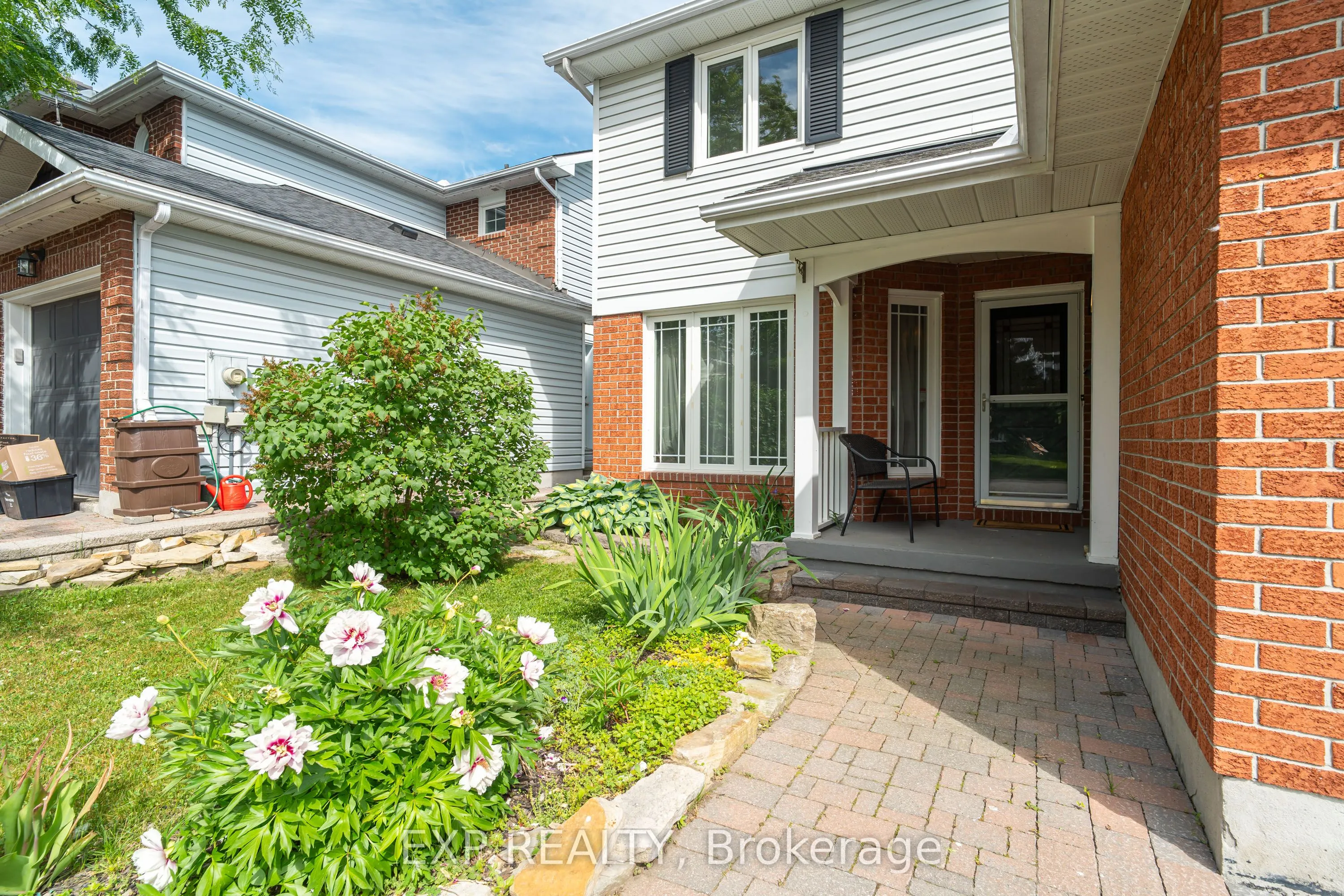 18 Hawley Crescent