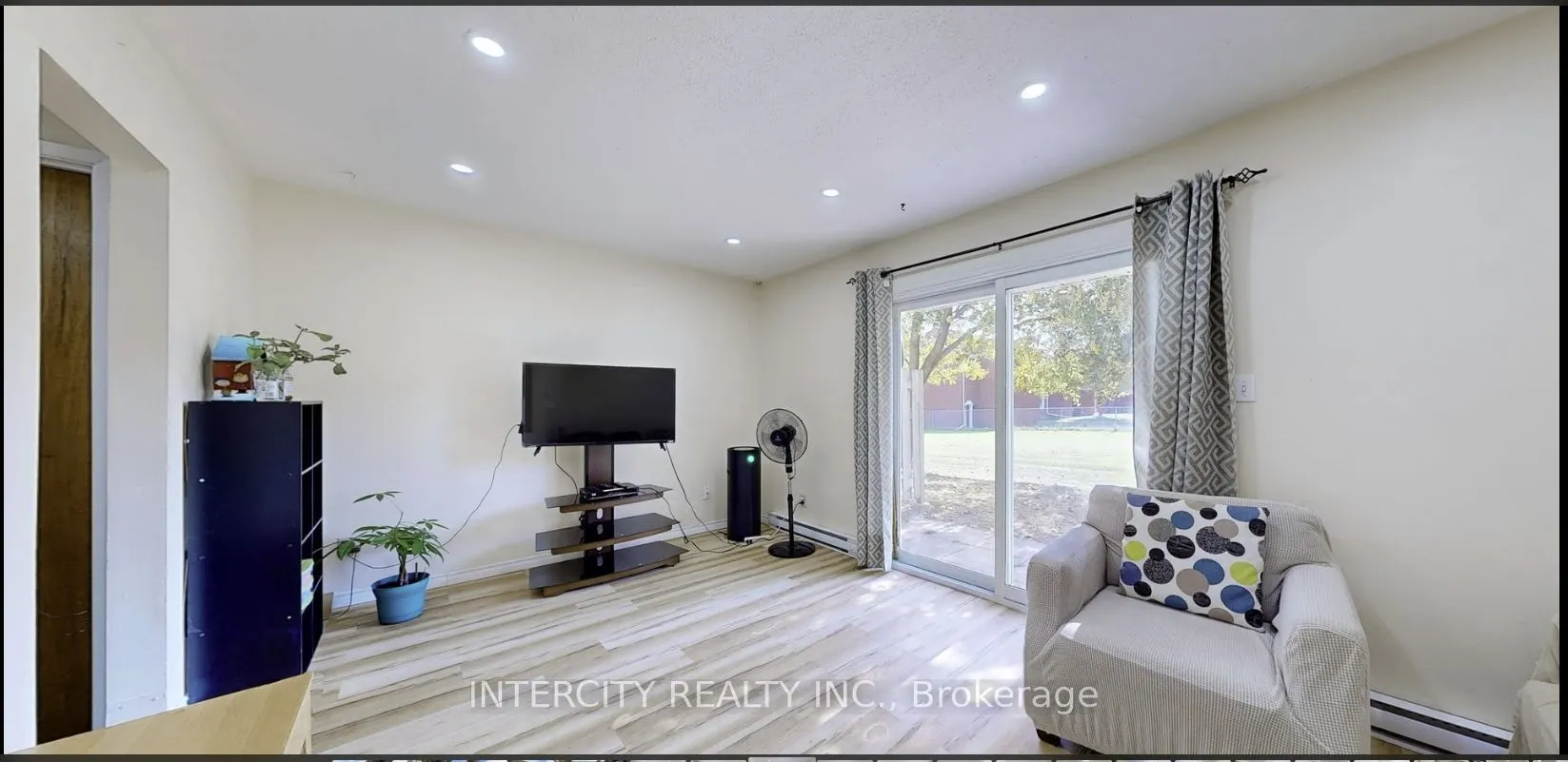 209 North Park Street, #Unit C